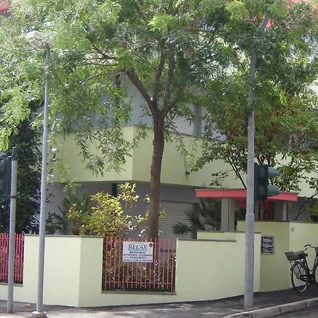 Chiara Aparthotel Milano Marittima